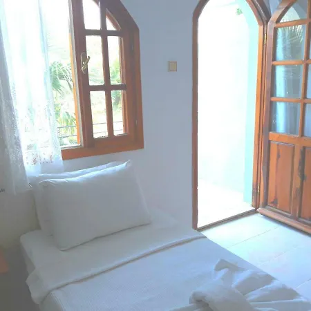 Royalton Hotel Guzelcamlı